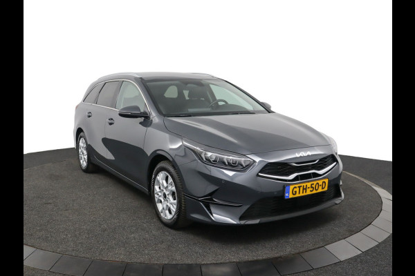 Kia Ceed Sportswagon 1.5 T-GDi DynamicPlusLine - Automaat - Stoel/Stuur Verwarming - Dodehoek Detectie - LED Koplampen - Fabrieksgarantie t/m 11-2031