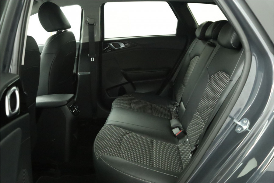 Kia Ceed Sportswagon 1.5 T-GDi DynamicPlusLine - Automaat - Stoel/Stuur Verwarming - Dodehoek Detectie - LED Koplampen - Fabrieksgarantie t/m 11-2031