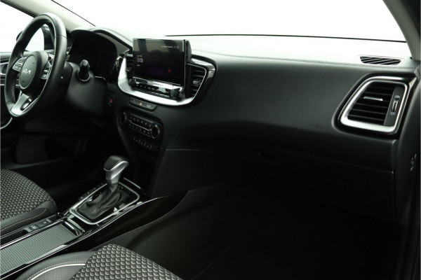 Kia Ceed Sportswagon 1.5 T-GDi DynamicPlusLine - Automaat - Stoel/Stuur Verwarming - Dodehoek Detectie - LED Koplampen - Fabrieksgarantie t/m 11-2031