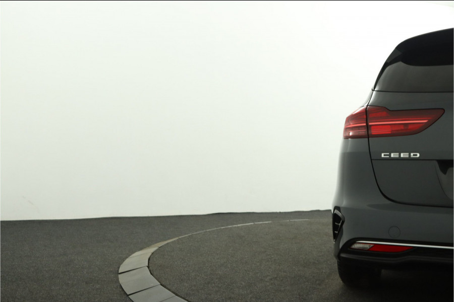 Kia Ceed Sportswagon 1.5 T-GDi DynamicPlusLine - Automaat - Stoel/Stuur Verwarming - Dodehoek Detectie - LED Koplampen - Fabrieksgarantie t/m 11-2031