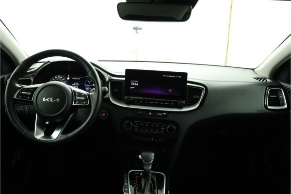 Kia Ceed Sportswagon 1.5 T-GDi DynamicPlusLine - Automaat - Stoel/Stuur Verwarming - Dodehoek Detectie - LED Koplampen - Fabrieksgarantie t/m 11-2031