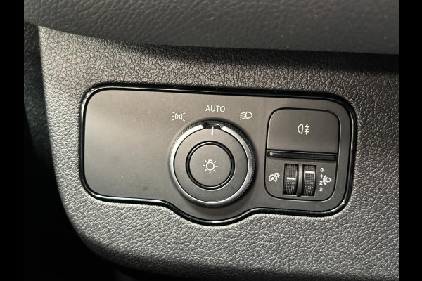 Mercedes-Benz Sprinter 315 1.9 CDI L2H2 RWD Automaat 9-G tronic Airco Navigatie Camera Cruise control 3Zits Electra pakket DAB