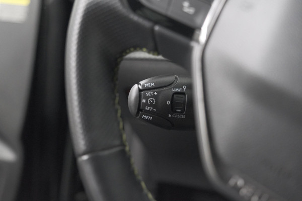 Peugeot 208 PureTech 100 GT | Camera | Apple Carplay | Parkeersensoren | Navigatie