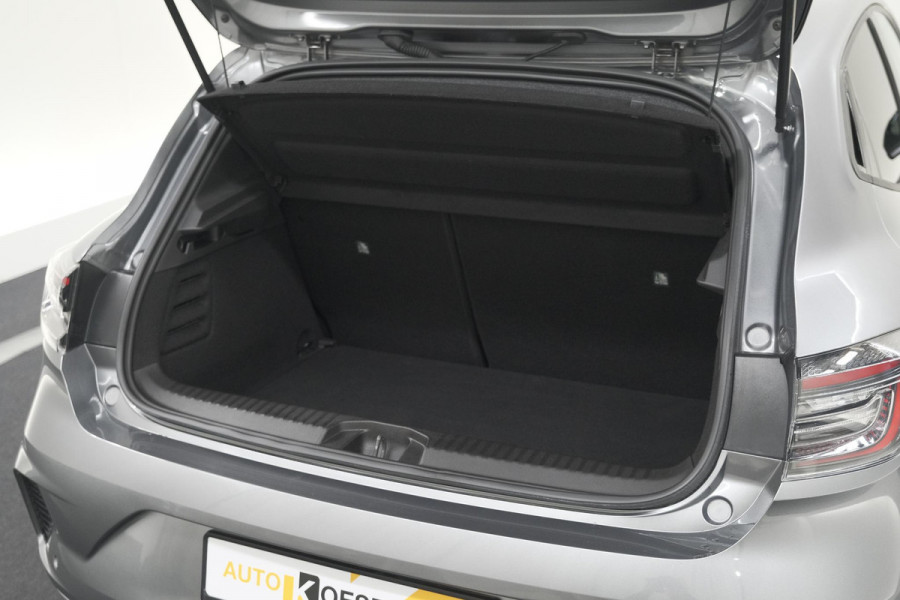 Renault Clio TCe 90 GPF techno | 360 Camera | 9.3 Inch Grootscherm | Apple Carplay
