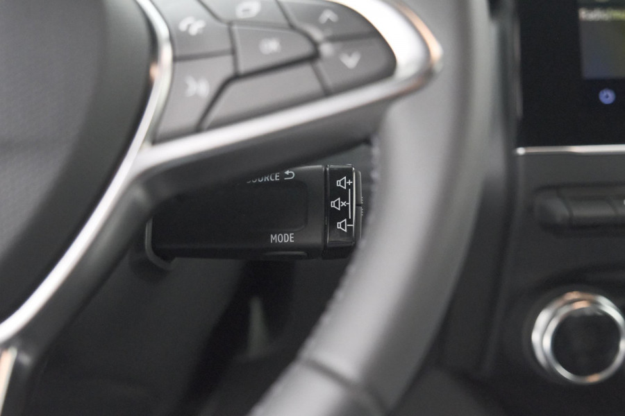 Renault Clio TCe 90 GPF techno | 360 Camera | 9.3 Inch Grootscherm | Apple Carplay