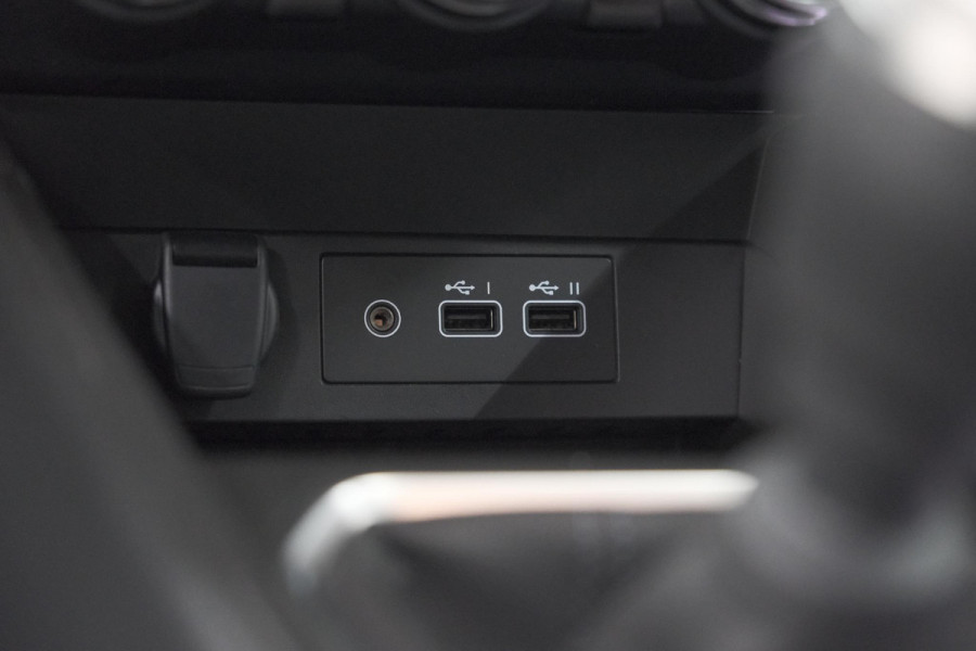 Renault Clio TCe 90 GPF techno | 360 Camera | 9.3 Inch Grootscherm | Apple Carplay