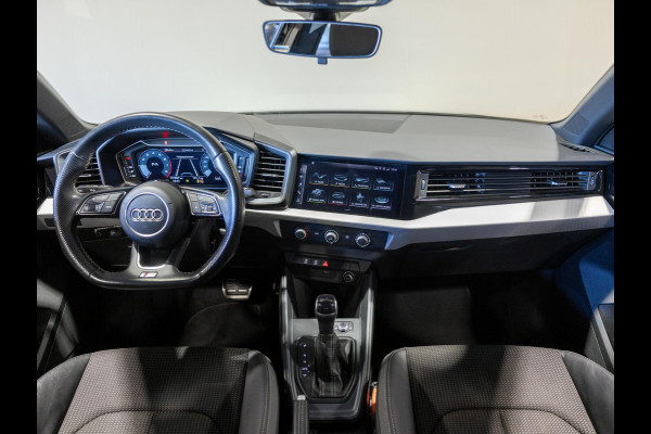 Audi A1 Sportback 25 TFSI S-Line edition / 95pk / NAP / Afgevlakt stuurwiel / Cruise control /