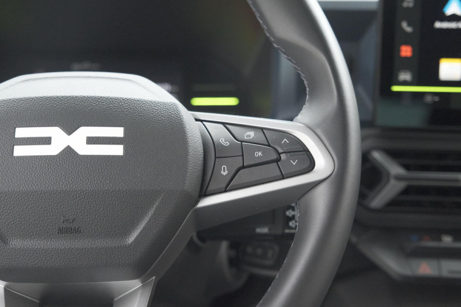 Dacia Duster Mild Hybrid 130 Expression | Camera | Stoelverwarming | Apple Carplay | Navigatie