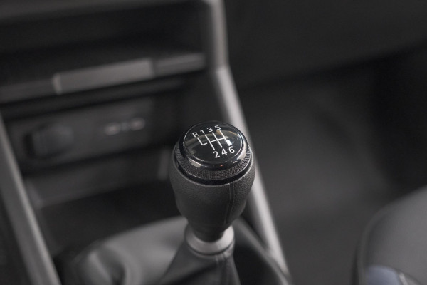 Dacia Duster Mild Hybrid 130 Expression | Camera | Stoelverwarming | Apple Carplay | Navigatie