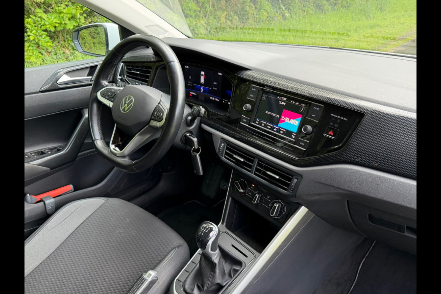Volkswagen Polo 1.0 TSI Life | Adaptief Cruise | Carplay | LED | lichtmetaal |