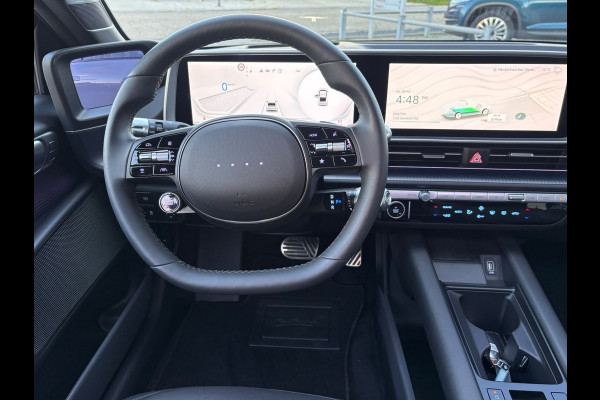 Hyundai IONIQ 6 Lounge 77.4 kWh | 41KM! | Pano | LMV 20"| HUD | Full Option | Bose | 61.500.- nw prijs
