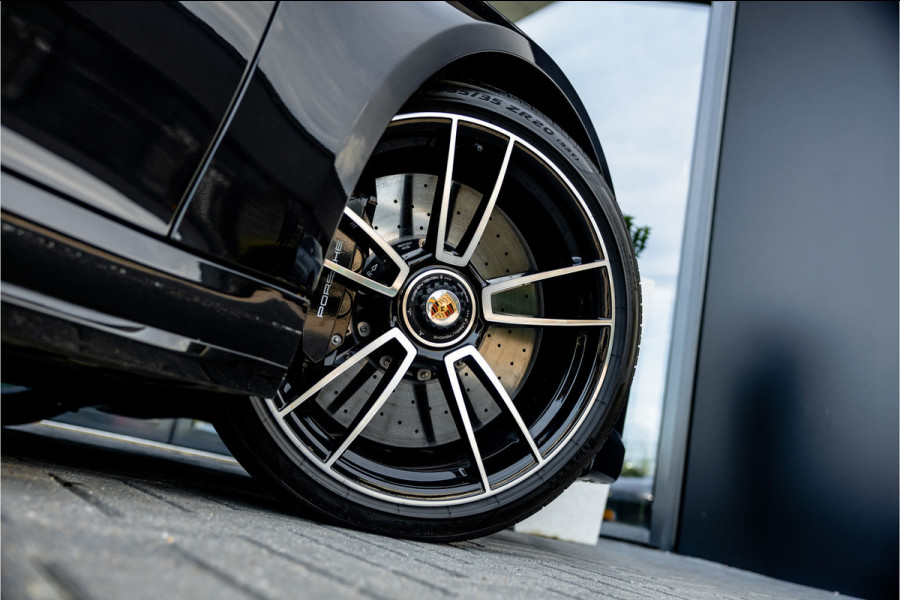 Porsche 911 3.8 Turbo S - Origineel NL | Sport Chrono + | Burmester | Lift | Carbon