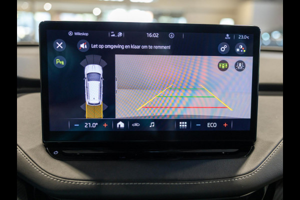 Škoda ENYAQ iV 60 Sportline SOH 88% / 180pk / NAP / Achteruitrij camera / Dodehoek herkenning /