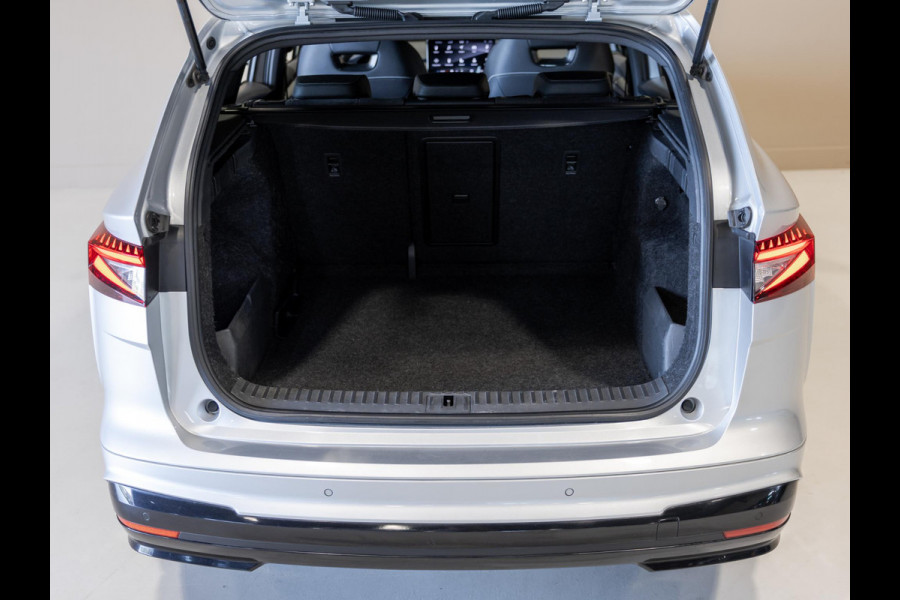 Škoda ENYAQ iV 60 Sportline SOH 88% / 180pk / NAP / Achteruitrij camera / Dodehoek herkenning /