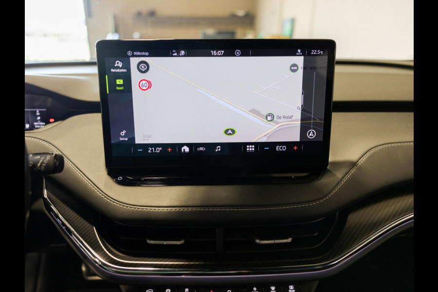Škoda ENYAQ iV 60 Sportline SOH 88% / 180pk / NAP / Achteruitrij camera / Dodehoek herkenning /
