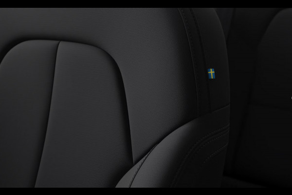 Volvo EX40 Single Motor Extended Range Plus Black Ed. 82 kWh Harman Kardon audio/ Adaptive cruise control/ Pilot assist/ Google Services/ Elektrisch verstelbare stoelen met geheugen/ Stuurverwarming/ Stoelverwarming voor en achter/ 20" Lichtmetalen velgen