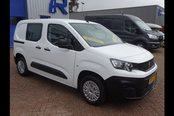 Peugeot Partner 1.2 PureTech Pro BENZINE AIRCO NAVI CRUISE CONTROL PDC SCHUIFDEUR