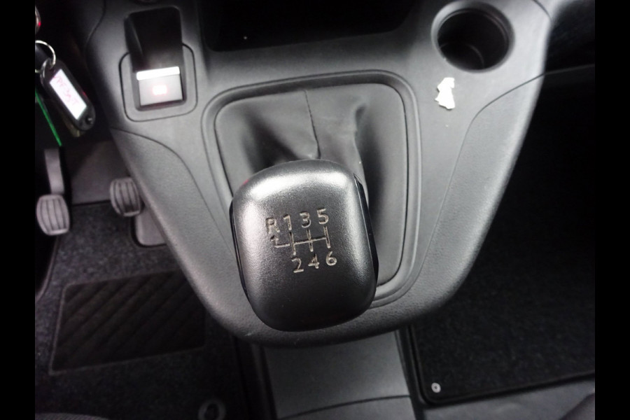 Peugeot Partner 1.2 PureTech Pro BENZINE AIRCO NAVI CRUISE CONTROL PDC SCHUIFDEUR