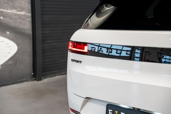 Land Rover Range Rover Sport 3.0 P460e Dynamic SE PHEV *Borasco / Meridian / Panorama / Stoelventilatie / Exterieur-pakket Black / Memory / Surround-view*