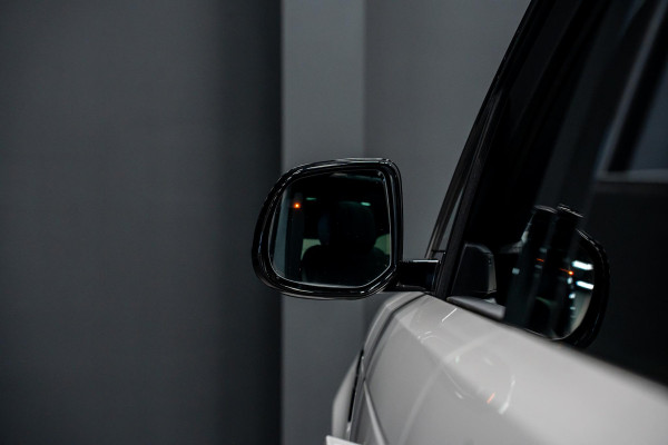 Land Rover Range Rover Sport 3.0 P460e Dynamic SE PHEV *Borasco / Meridian / Panorama / Stoelventilatie / Exterieur-pakket Black / Memory / Surround-view*