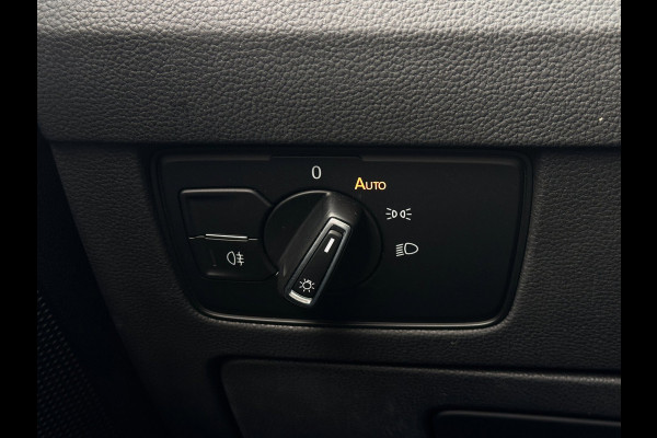 Volkswagen Passat Variant 1.4 TSI PHEV GTE | Trekhaak | IQ Light | Massage | Travel Assist | Dodehoek | Dealer onderhouden
