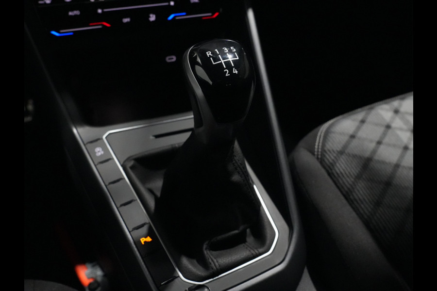Volkswagen Polo 1.0 TSI 95pk R-Line | Carplay | Acc | Pdc | Led