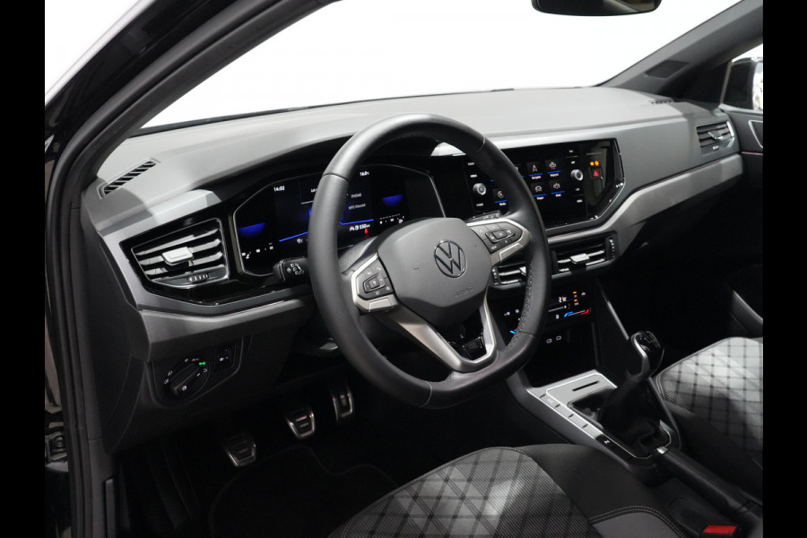 Volkswagen Polo 1.0 TSI 95pk R-Line | Carplay | Acc | Pdc | Led