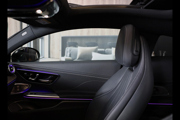 Mercedes-Benz CLE Coupé 300 e AMG Line / Massage / Head Up / 360 Camera / Acc / BURMESTER / Elek Stoelen / Memory / Open Pano / 19