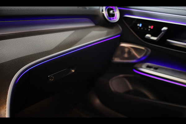 Mercedes-Benz CLE Coupé 300 e AMG Line / Massage / Head Up / 360 Camera / Acc / BURMESTER / Elek Stoelen / Memory / Open Pano / 19