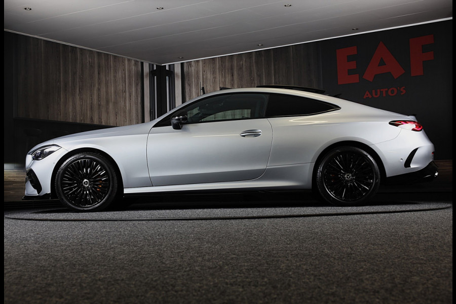 Mercedes-Benz CLE Coupé 300 e AMG Line / Massage / Head Up / 360 Camera / Acc / BURMESTER / Elek Stoelen / Memory / Open Pano / 19