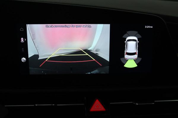 Kia Niro EV DynamicPlusLine 64.8 kWh (PANORAMADAK, TREKHAAK, CAMERA, STOEL/STUUR VERWARMING)