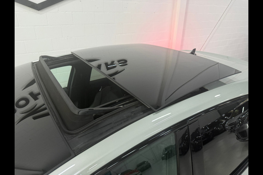 Audi Q3 Sportback 35 TFSI S Edition*Pano*Camera*Stoelverwarming*