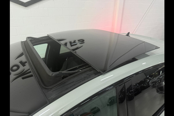 Audi Q3 Sportback 35 TFSI S Edition*Pano*Camera*Stoelverwarming*