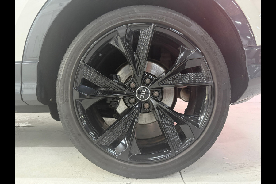 Audi Q3 Sportback 35 TFSI S Edition*Pano*Camera*Stoelverwarming*