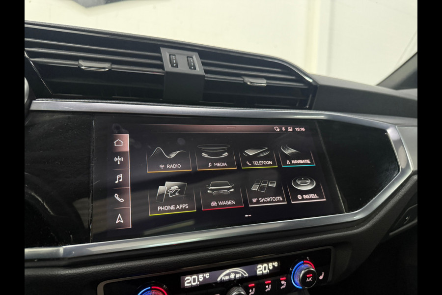 Audi Q3 Sportback 35 TFSI S Edition*Pano*Camera*Stoelverwarming*