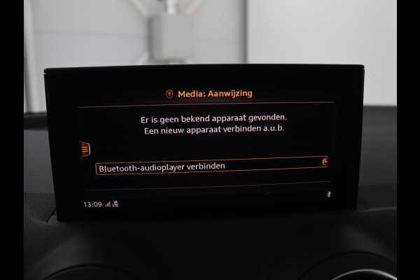 Audi Q2 35 TFSI S Edition | Camera | Navigatie | Stoelverwarming | LED | Apple Carplay | Automaat |