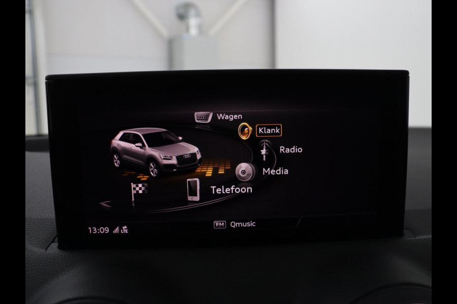 Audi Q2 35 TFSI S Edition | Camera | Navigatie | Stoelverwarming | LED | Apple Carplay | Automaat |