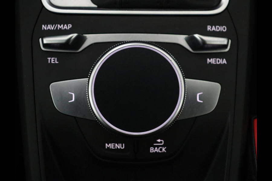 Audi Q2 35 TFSI S Edition | Camera | Navigatie | Stoelverwarming | LED | Apple Carplay | Automaat |