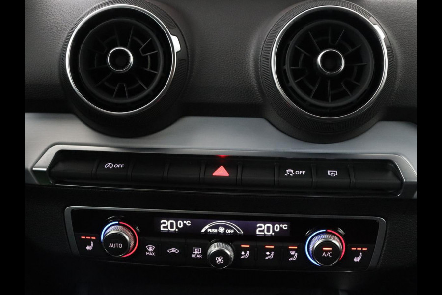 Audi Q2 35 TFSI S Edition | Camera | Navigatie | Stoelverwarming | LED | Apple Carplay | Automaat |