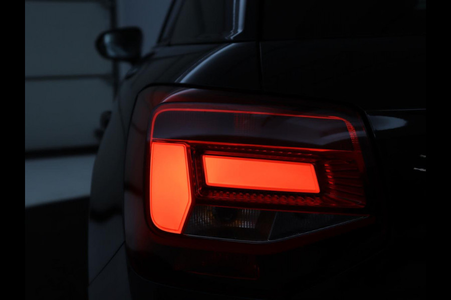 Audi Q2 35 TFSI S Edition | Camera | Navigatie | Stoelverwarming | LED | Apple Carplay | Automaat |