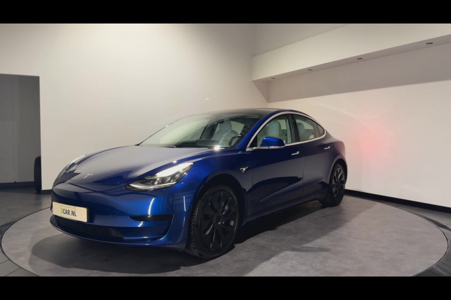 Tesla Model 3 Standard RWD Plus 60 kWh | Premium wit interieur | Trekhaak | ACC | Keurige auto