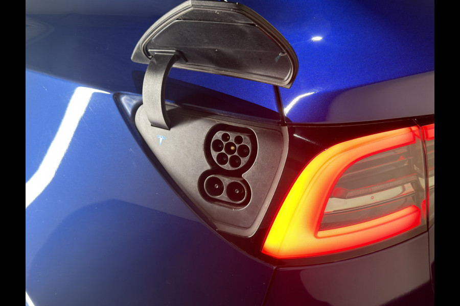 Tesla Model 3 Standard RWD Plus 60 kWh | Premium wit interieur | Trekhaak | ACC | Keurige auto