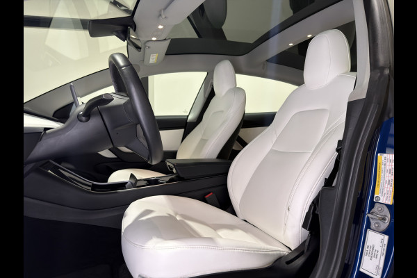 Tesla Model 3 Standard RWD Plus 60 kWh | Premium wit interieur | Trekhaak | ACC | Keurige auto