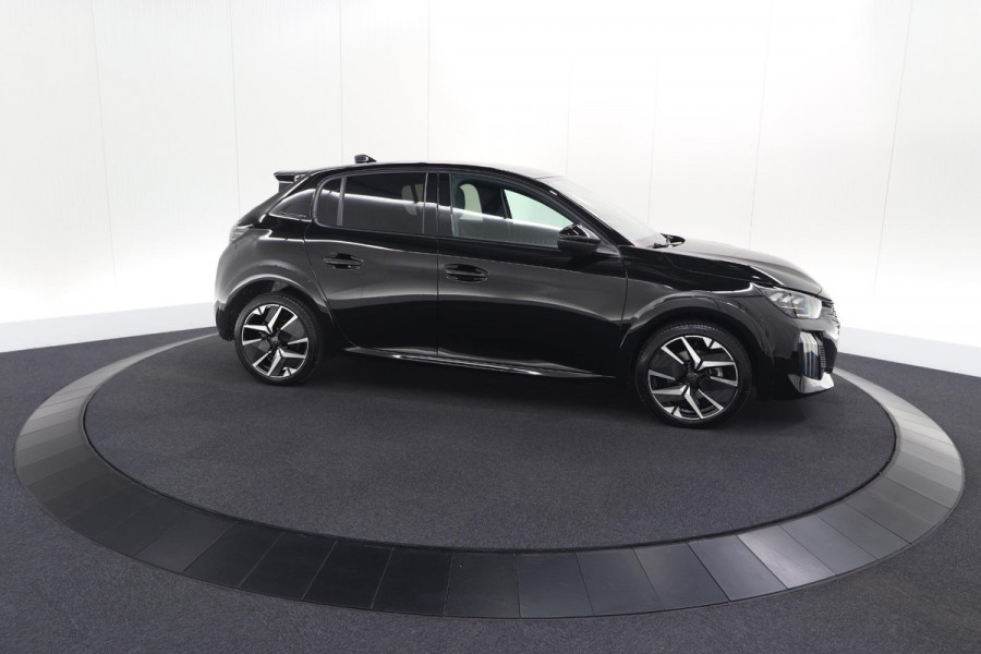Peugeot 208 1.2 Hybrid 145 e-DCS6 GT | Alcantara Pakket | Camera | Apple Carplay | Stoelverwarming