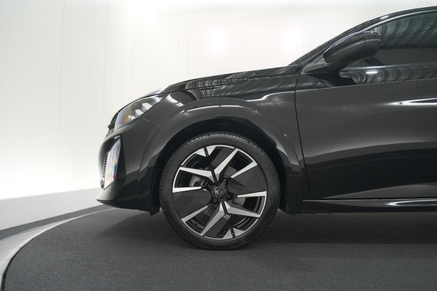 Peugeot 208 1.2 Hybrid 145 e-DCS6 GT | Alcantara Pakket | Camera | Apple Carplay | Stoelverwarming