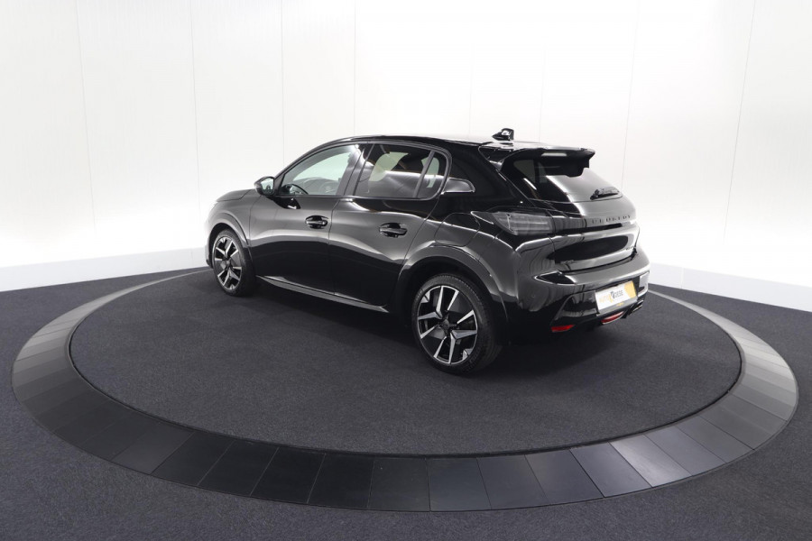 Peugeot 208 1.2 Hybrid 145 e-DCS6 GT | Alcantara Pakket | Camera | Apple Carplay | Stoelverwarming