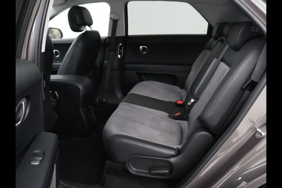 Hyundai IONIQ 5 Connect+ 73kWh | SOH 92,2% | Camera | Trekhaak | LED | Apple Carplay | Stoelverwarming | Bose Sound |