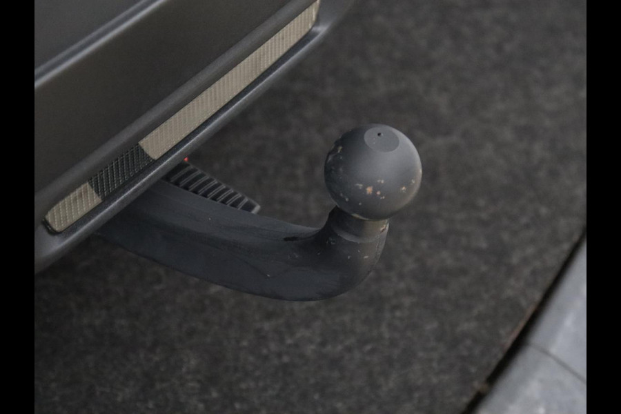 Opel Grandland 1.2 Turbo Hybrid GS | Trekhaak | Stoelverwarming | LED | Head-Up | Apple Carplay |