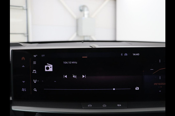 Opel Grandland 1.2 Turbo Hybrid GS | Trekhaak | Stoelverwarming | LED | Head-Up | Apple Carplay |