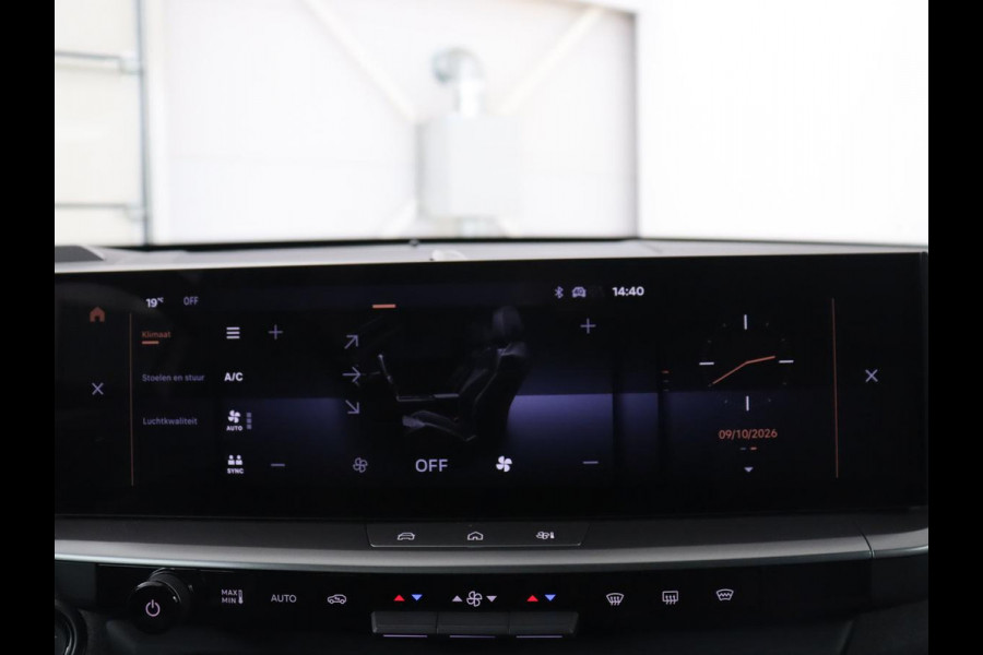 Opel Grandland 1.2 Turbo Hybrid GS | Trekhaak | Stoelverwarming | LED | Head-Up | Apple Carplay |